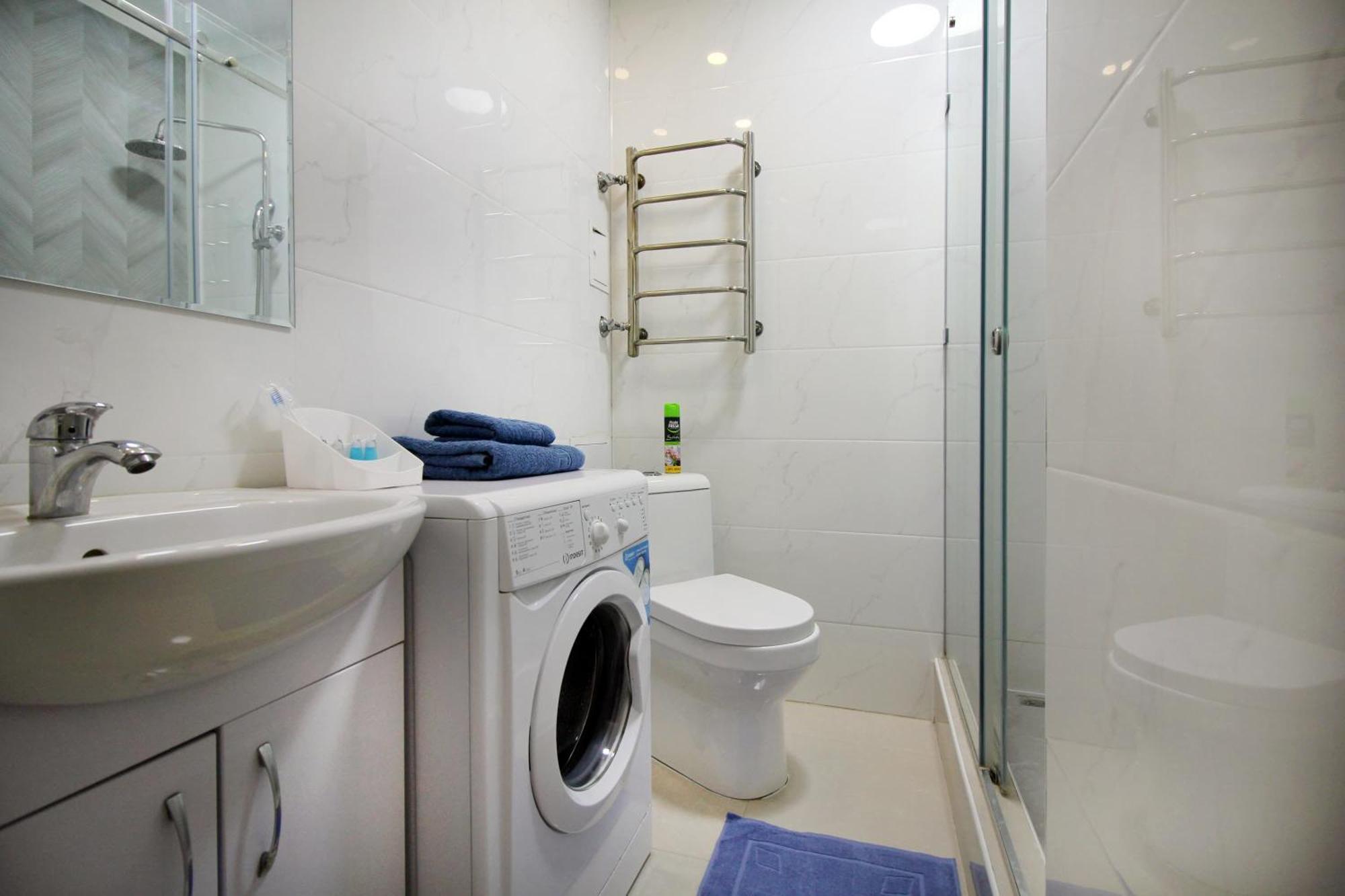 Almaty Cozy Apart Hotel Ngoại thất bức ảnh