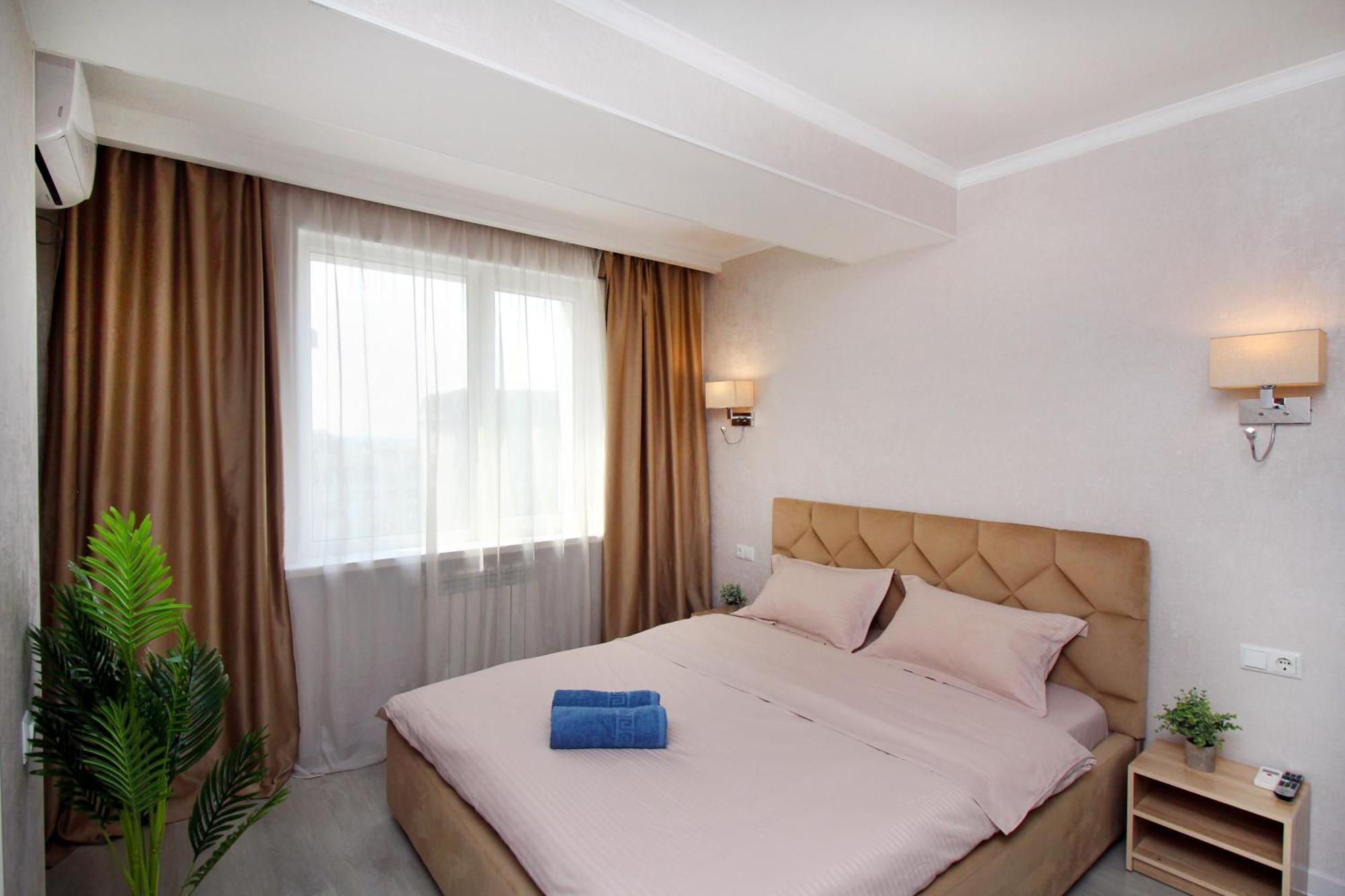 Almaty Cozy Apart Hotel Ngoại thất bức ảnh